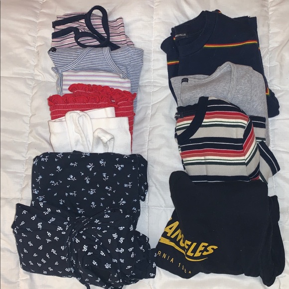 Brandy Melville Collection - Picture 2 of 6